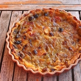 Tarte aux prunes de notre jardin.