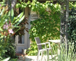 Gîte Gite "Le Pigeonnier" avec piscine commune