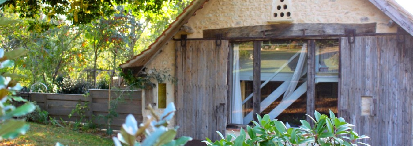 Gite Gite "Le Pigeonnier" avec piscine commune Gite Gite "Le Pigeonnier" avec piscine commune